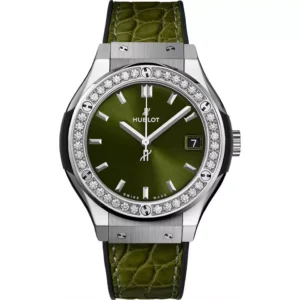 Hublot Classic Fusion 581.NX.8970.LR.1104 Watch 33mm